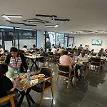 Midis Hotel