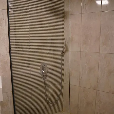 Hotel Midis