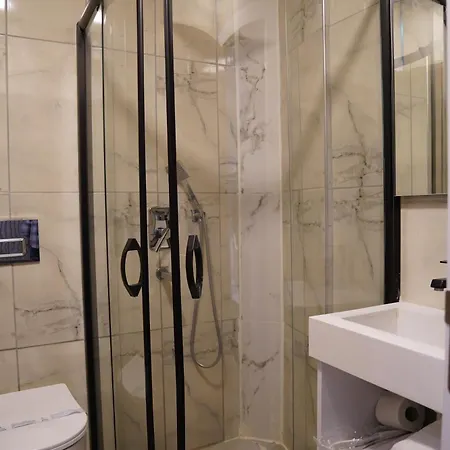 Midis Hotel