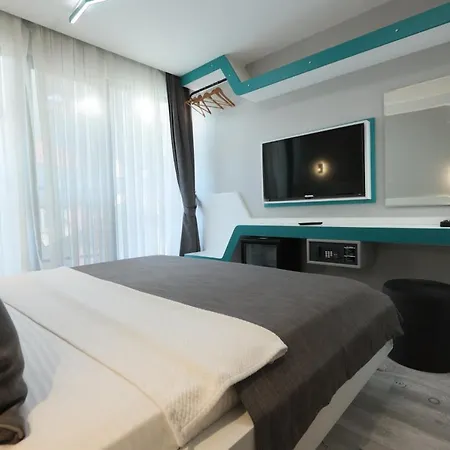 Hotel Midis