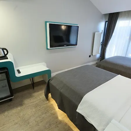 Hotel Midis