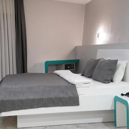 Hotel Midis 4*