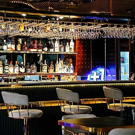 Midis Hotel 4*